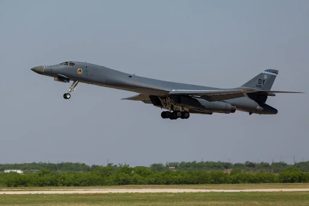 B-1B Lancer at Dyess AFB Air Show 2018" by Mr.TinDC, licensed under CC BY-SA 4.0. Source: Wikimedia Commons.
